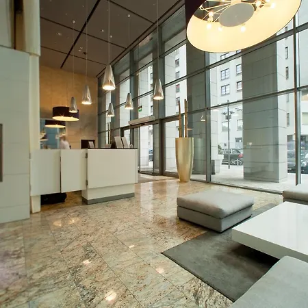 Platinum Towers Luxury Apartments Варшава Екстер'єр фото