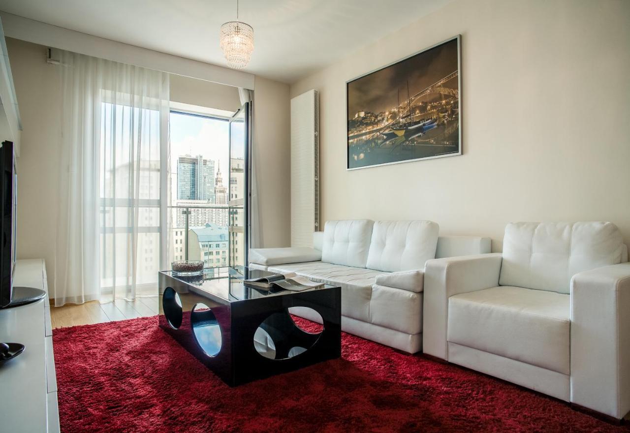 Platinum Towers Luxury Апартаменти